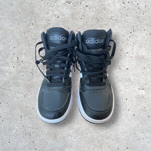 Adidas Mid-Top Basketball Sneakers Boys Size 8 1/2 Black & White